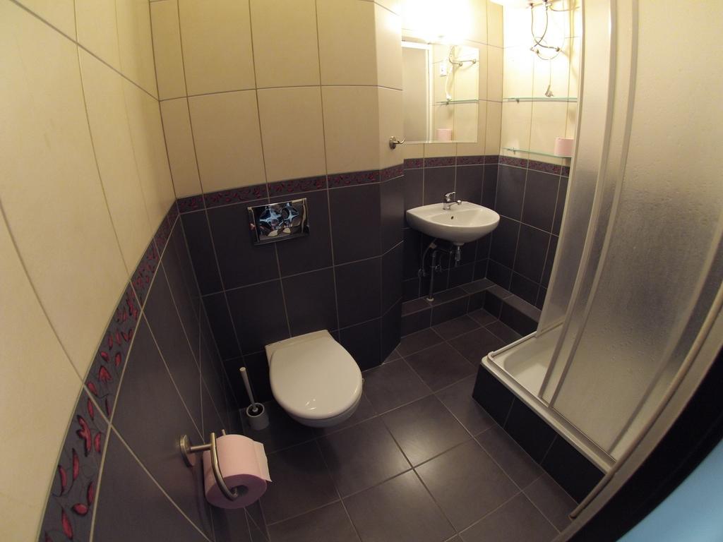 Apartament W Centrum Gdyni II Γκντίνια Δωμάτιο φωτογραφία