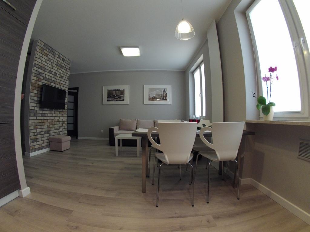 Apartament W Centrum Gdyni II Γκντίνια Δωμάτιο φωτογραφία